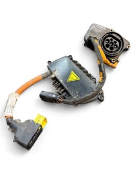 VOLVO 31343541 30659378 Battery charger VOLVO S60 II / V60 I (2010-2018) — thumbnail 1