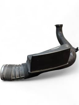 VOLVO 31319049 Turbocharger air inlet Pipe VOLVO S60 II / V60 I (2010-2018) — thumbnail 4
