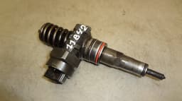 VW 0414720015 Fuel Injector VW PASSAT B5 (3B3) (2000-2005) — thumbnail 1
