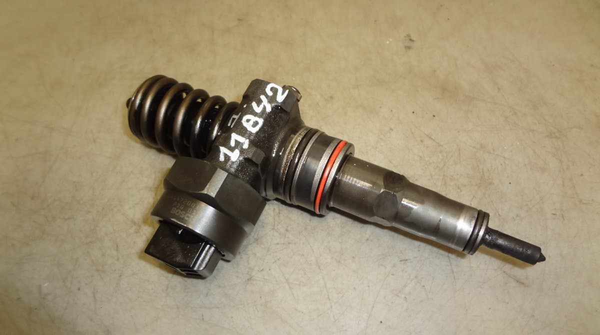 0414720015 Fuel Injector VW PASSAT B5 (3B3) (2000-2005)