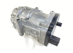 LEXUS 0424001101 042400-1101 0424001991 042400-1991 AC / aircon Compressor LEXUS UX (AA10, AH10) (2018-) — thumbnail 1