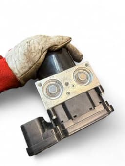 VOLVO 31317074 P31317074 ABS hydraulic unit / pump VOLVO V40 (2012-2019) — thumbnail 7