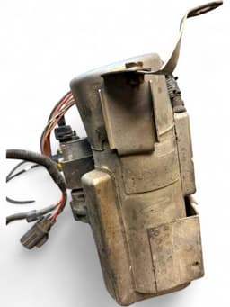 VOLVO Auxiliary / pakring heater (webasto) VOLVO V70 II / XC70 I (P80) (2000-2007) — thumbnail 6