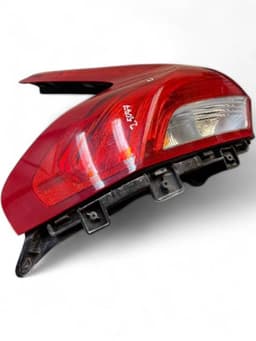 VOLVO 31395844 Tail light left VOLVO V40 (2012-2019) — thumbnail 3