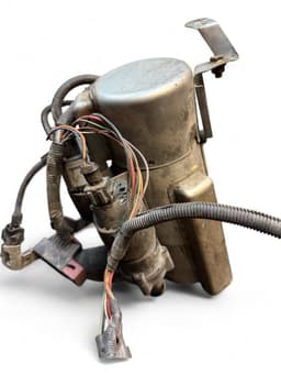 VOLVO Auxiliary / pakring heater (webasto) VOLVO V70 II / XC70 I (P80) (2000-2007) — thumbnail 5