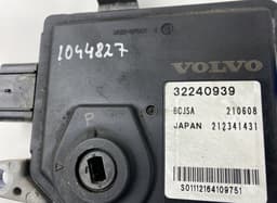VOLVO 32240939 Gearbox Control Unit VOLVO V60 II (225) (02.18-) — thumbnail 4