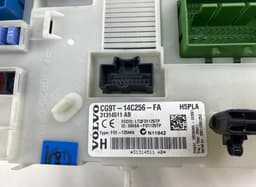 VOLVO 31412971 Fuse box VOLVO V70 III (BW) (2007-2016) — thumbnail 3