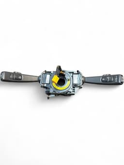 VOLVO 31343022 31394008 31394001 31343218 Indicator/wiper/slip ring switch (stalk) VOLVO V40 (2012-2019) — thumbnail 1
