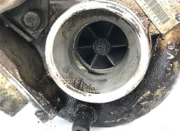 VOLVO 9471656 Turbocharger VOLVO V70 II / XC70 I (P80) (2000-2007) — thumbnail 3