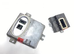 VOLVO 30744459 Xenon headlight control unit set VOLVO V70 III (BW) (2007-2016) — thumbnail 1