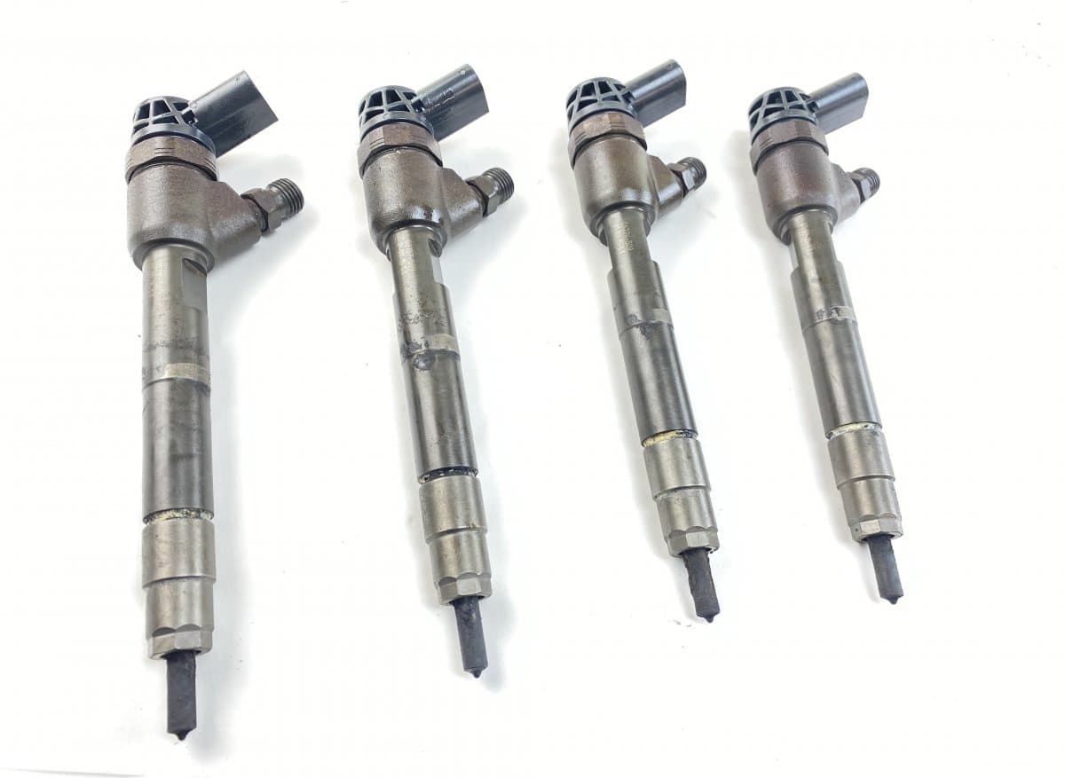 0445110573 0445110574 0986435286 Fuel injector set MERCEDES-BENZ VITO / V-CLASS (W447) (2014-)