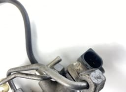 MERCEDES-BENZ 0445214314 Fuel Distributor / fuel rail MERCEDES-BENZ VITO / V-CLASS (W447) (2014-) — thumbnail 5