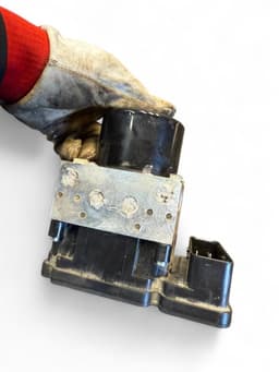 VOLVO 30681619 P30681619 8G9N2C405AC ABS hydraulic unit / pump VOLVO XC60 I (2008-2017) — thumbnail 6