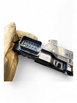 VOLVO 30799307 Door Lock Front Right VOLVO XC60 I (2008-2017) — thumbnail 8