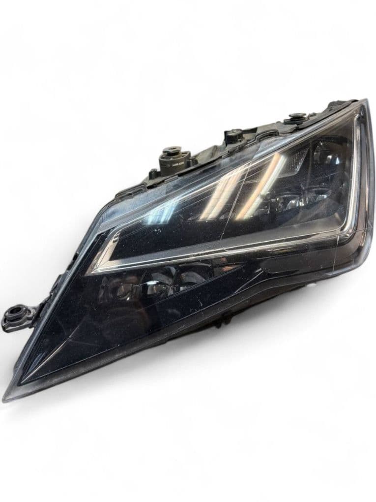 SEAT 5F1941007E Headlight left SEAT LEON (5F) (2012-2020)