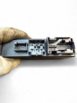 SEAT 5Q0907383J 5Q0907383B Towbar control unit SEAT LEON (5F) (2012-2020) — thumbnail 5