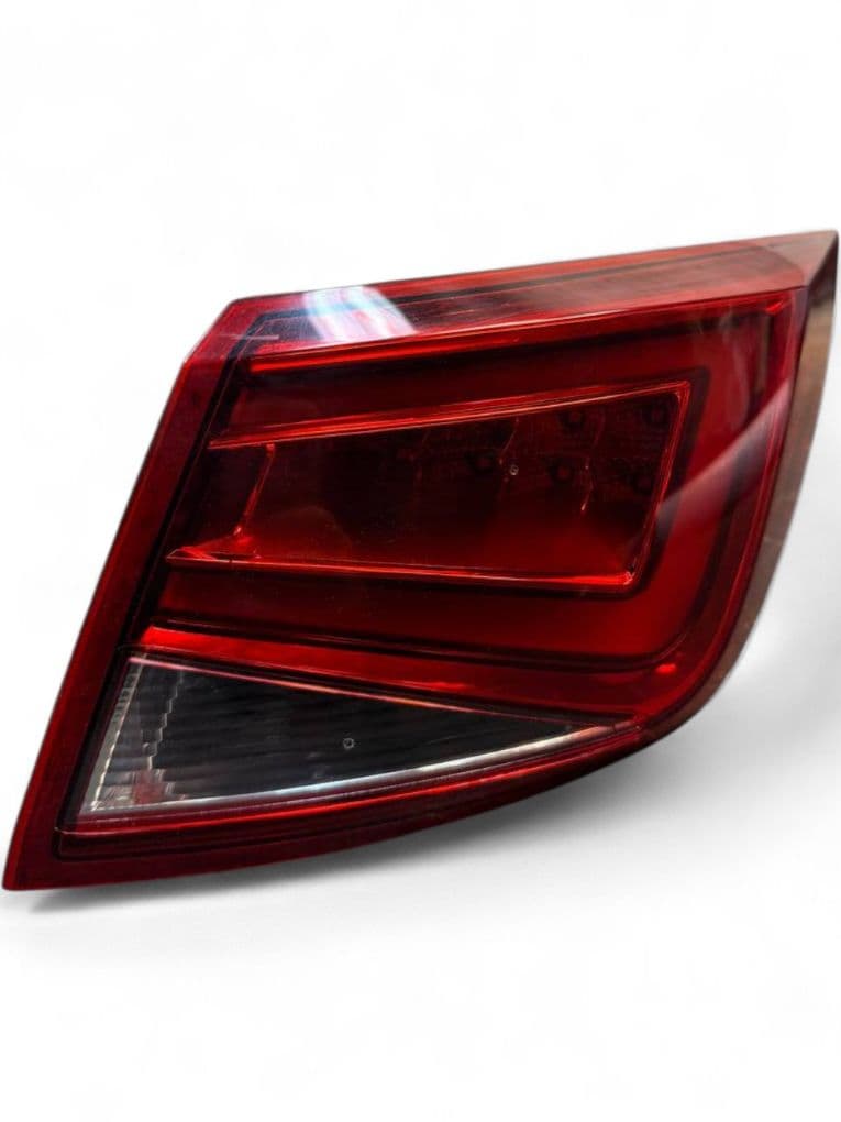 5F9945208A Tail light, right SEAT LEON (5F) (2012-2020)