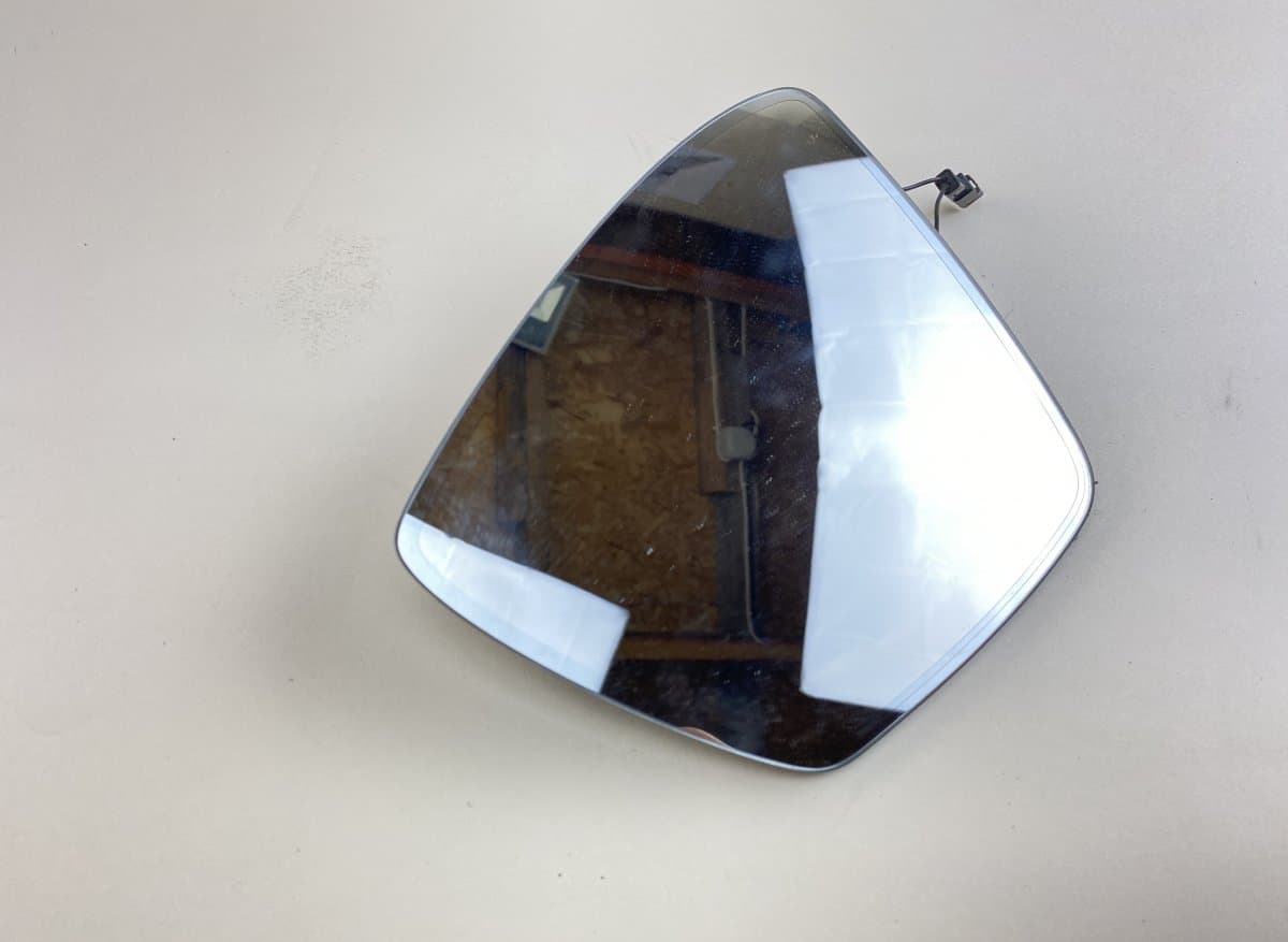 SKODA 565857521B Mirror glass left SKODA KODIAQ I (NS7) (2016-2024)