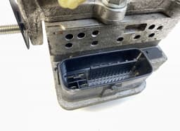 TOYOTA 4705012150 ABS hydraulic unit / pump TOYOTA AURIS (E18) 2012-2018 — thumbnail 2