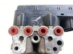TOYOTA 1330002710 ABS hydraulic unit / pump TOYOTA HILUX VII (AN10, AN20, AN30) (2005-2015) — thumbnail 2