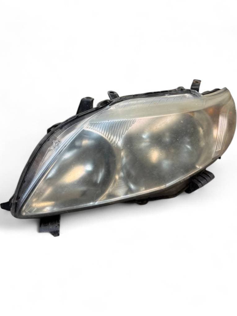 TOYOTA Headlight left TOYOTA COROLLA X (E140, E150) (2006-2012)