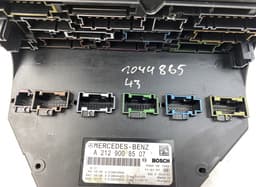 MERCEDES-BENZ F005V01064 F005V01024 F005V01303 F005V01025 F005V01202 F005V01063 F005V01059 Fuse box MERCEDES-BENZ E-CLASS (W212) (2009-2016) — thumbnail 3