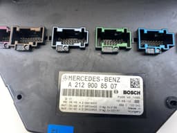 MERCEDES-BENZ F005V01064 F005V01024 F005V01303 F005V01025 F005V01202 F005V01063 F005V01059 Fuse box MERCEDES-BENZ E-CLASS (W212) (2009-2016) — thumbnail 4