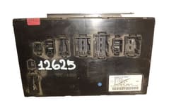 MERCEDES-BENZ A1645457132 A1644422800 Fuse box MERCEDES-BENZ ML-CLASS (W164) (2005-2011) — thumbnail 1