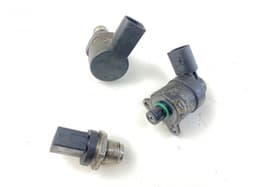 MERCEDES-BENZ 0281002927 A6420740284 0281002985 Fuel pressure regulator set MERCEDES-BENZ E-CLASS (W212) (2009-2016) — thumbnail 1