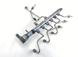 MERCEDES-BENZ A6560700095 Fuel Distributor / fuel rail MERCEDES-BENZ CLS (C257) (2017-2023) — thumbnail 1