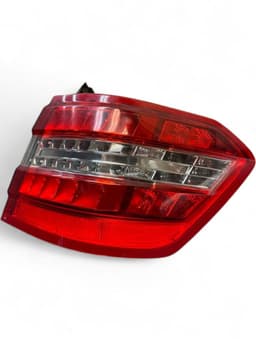 MERCEDES-BENZ A2128204064 Tail light, right MERCEDES-BENZ E-CLASS (W212) (2009-2016) — thumbnail 2