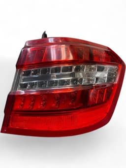 MERCEDES-BENZ A2128204064 Tail light, right MERCEDES-BENZ E-CLASS (W212) (2009-2016) — thumbnail 1