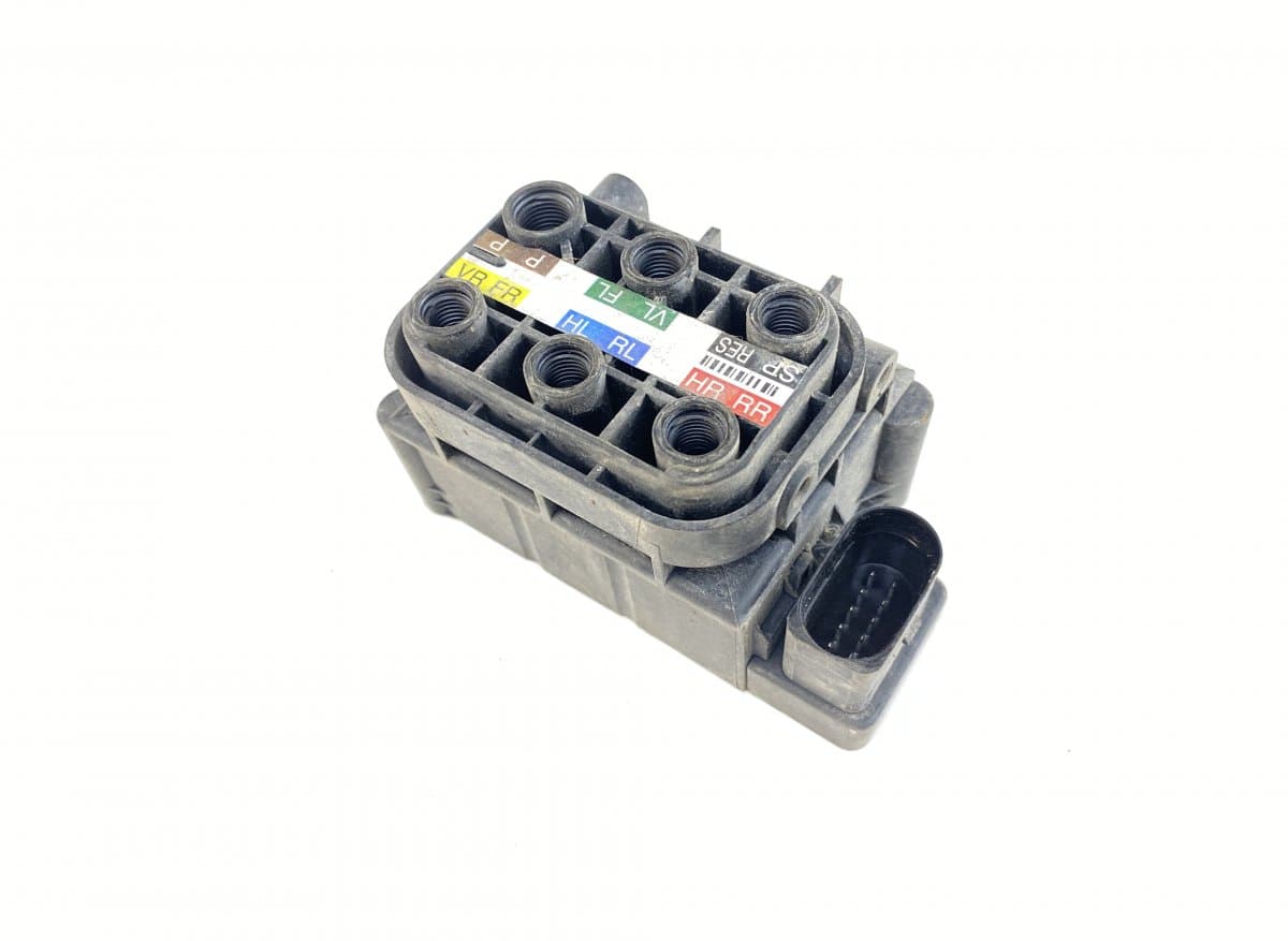 MERCEDES-BENZ A2123200358 Air suspension valve block MERCEDES-BENZ GL-CLASS (X166) (2012-2019)