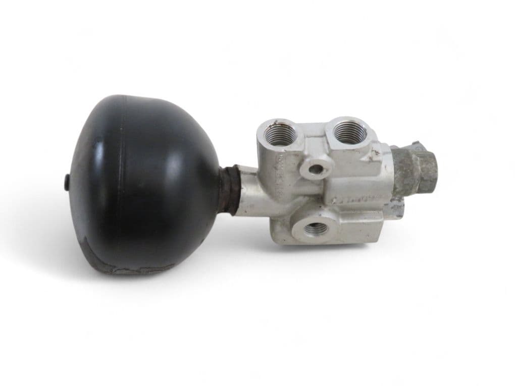 MERCEDES-BENZ A2203270215 A2203270231 A2203200858 Air suspension valve block MERCEDES-BENZ SL-CLASS (R230) (2001-2012)