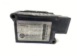 MERCEDES-BENZ A2123200358 Air suspension valve block MERCEDES-BENZ E-CLASS (W212) (2009-2016) — thumbnail 2