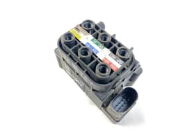 MERCEDES-BENZ A2123200358 Air suspension valve block MERCEDES-BENZ GL-CLASS (X164) (2006-2012) — thumbnail 1