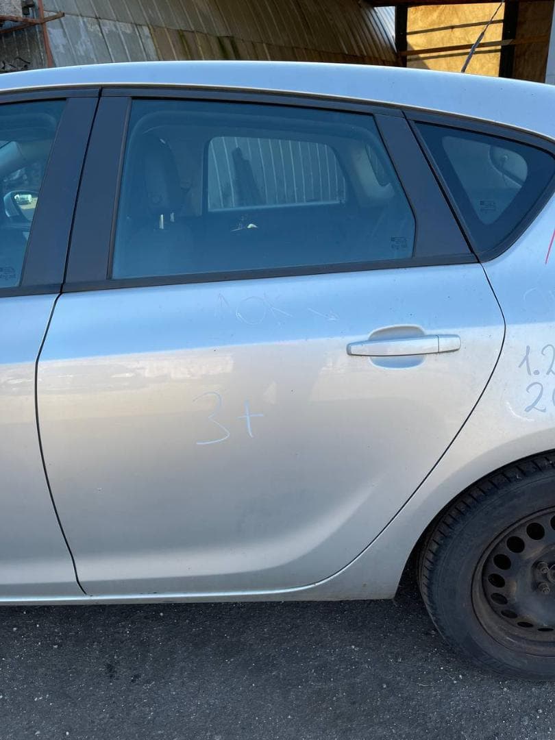 124109 128102 Door Rear Left OPEL ASTRA J (P10) (2009-2015)