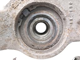 OPEL 93184612 Wheel bearing housing front right OPEL MERIVA B (2010-2017) — thumbnail 3