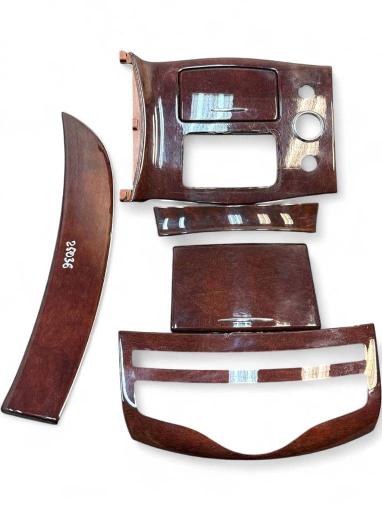 INFINITI 684111MA0A 682701MA0A Interior decorative trim set INFINITI M IV / Q70 (Y51) (2010-2019)