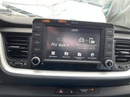 KIA 96160H8800FHV Radio KIA STONIC (YB) (2017-) — thumbnail 1