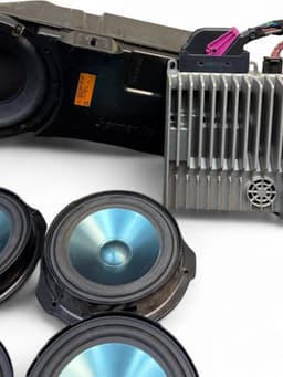 MERCEDES-BENZ A2127200348 A2128201002 A2048202302 A2128200102 A2048202102 A2128202202 A2129007108 A1729012100 A2118705489 Set of loudspeakers MERCEDES-BENZ E-CLASS (W212) (2009-2016) — thumbnail 5