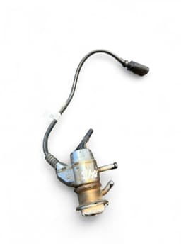 AUDI 0444025018 4G0131113C AdBlue Nozzle AUDI Q7 (4MB, 4MG) (2015-) — thumbnail 3