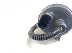 AUDI 4L0131899M AdBlue Pump AUDI Q7 (4L) (2006-2015) — thumbnail 3