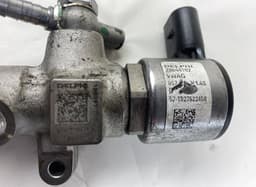 AUDI 059130090EC 03N906054C Fuel Distributor / fuel rail AUDI A5 (F53, F57, F5A) (2016-) — thumbnail 3