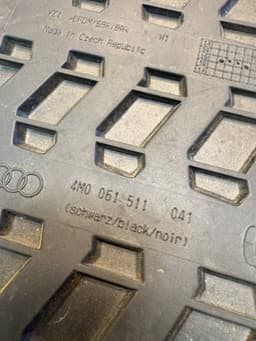 AUDI 4M0061511 4M1061501 Floor Mat Set AUDI Q7 (4MB, 4MG) (2015-) — thumbnail 10