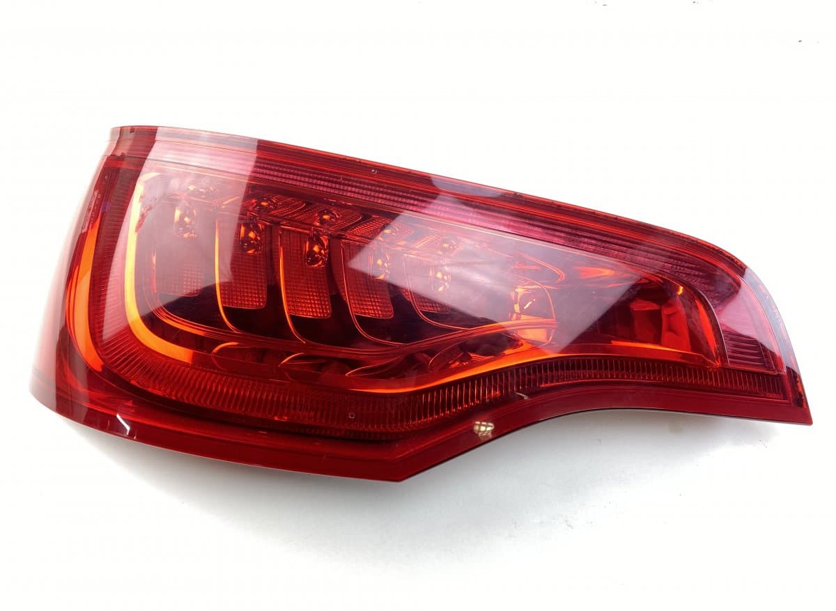 AUDI 4L0945093L Tail light left AUDI Q7 (4L) (2006-2015)