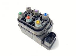 AUDI 15152400082 15-1524-0008.2 Air suspension valve block AUDI Q7 (4L) (2006-2015) — thumbnail 1