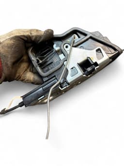 BMW 7185692 51215A36E22 Door Lock Front Right BMW 7 (F01, F02) (2008-2016) — thumbnail 6