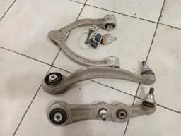 MERCEDES-BENZ MERCEDES C63 AMG W205 Right Front Hub A2053325200 Wheel Bearing Housing Front Re SET- — thumbnail 4