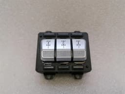 MERCEDES-BENZ MERCEDES G-CLASS W463A W464 18-24 G63 AMG Switch A4639004704 Switch DIFF- — thumbnail 3